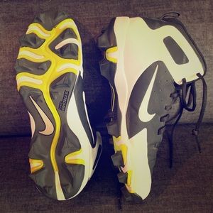 Mens new football cleats